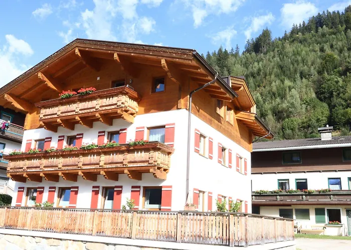 Apartament In Neukirchen Near Wildkogel Arena Neukirchen am Großvenediger